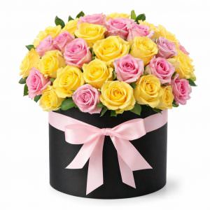 Шляпная коробка с цветами «Цветочная симфония»