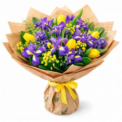 Букеты с весенними цветами