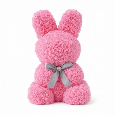 Заяц из роз розовый