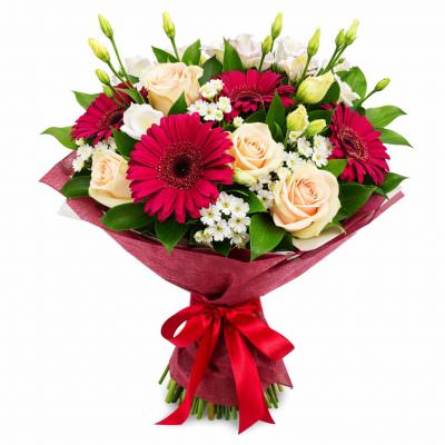 Красивый букет из ароматных цветов «Светлый роман»